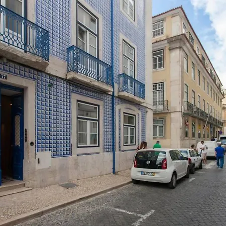 New! High Standard With Terrace-Amazing River View Lisbon